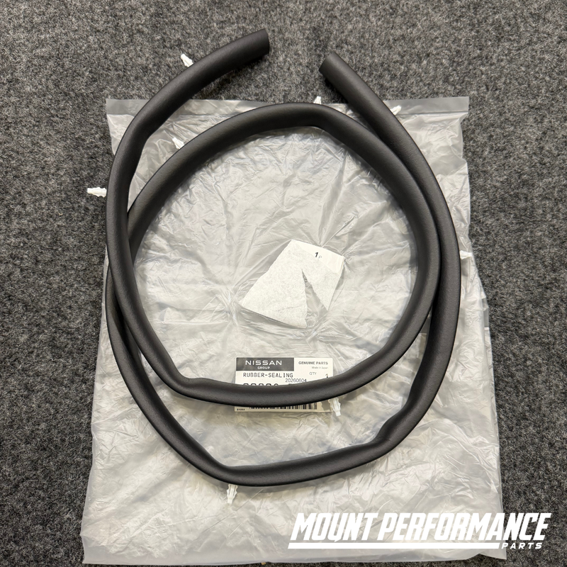 GENUINE NISSAN S13 / 180SX BOONET COWL SEAL