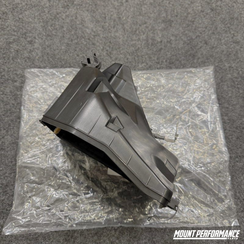 GENUINE TOYOTA SUPRA JZA80 FUZE BOX LOWER