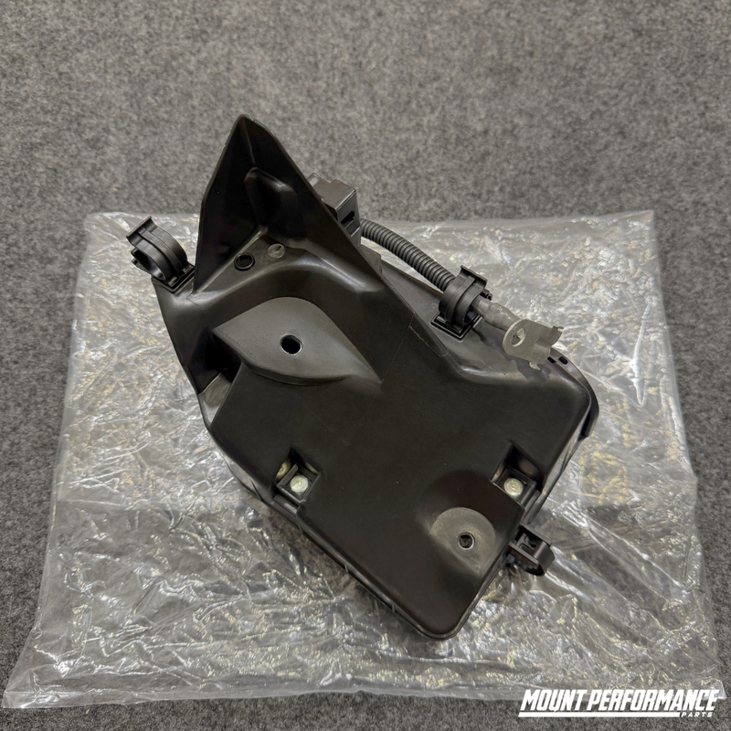 GENUINE TOYOTA SUPRA JZA80 FUZE BOX LOWER