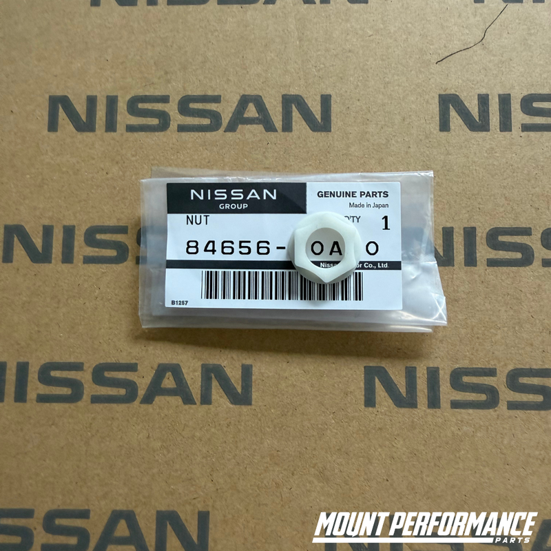 GENUINE NISSAN S13/S14/S15/R32/R33 FUEL DOOR CABLE NUT