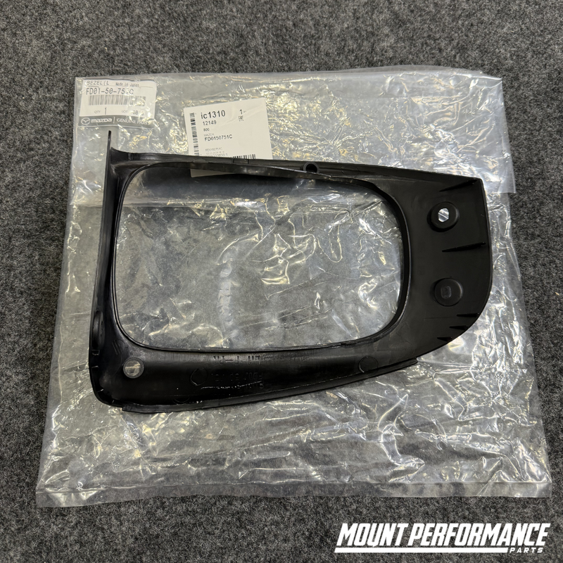 GENUINE MAZDA FD3 RX7 RH HEADLIGHT PLASTIC SURROUND